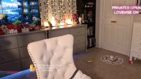 Snapshot of vegas_romance chatting on February 2, 2026, 3:38 am vegas_romance online show from February 2, 2026, 3:38 am