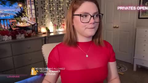 Snapshot of vegas_romance chatting on February 6, 2026, 12:04 am vegas_romance online show from February 6, 2026, 12:04 am