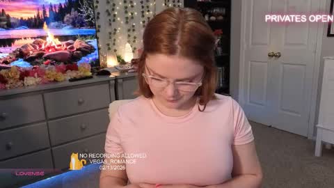 Snapshot of vegas_romance chatting on February 14, 2026, 3:36 am vegas_romance online show from February 14, 2026, 3:36 am