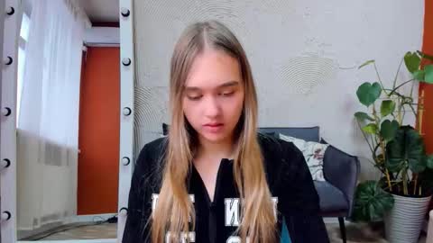 Snapshot of vel1ka chatting on October 25, 2025, 4:31 am Barbara online show from October 25, 2025, 4:31 am