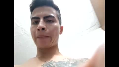 velk_hot1 online show from January 8, 2025, 4:02 am