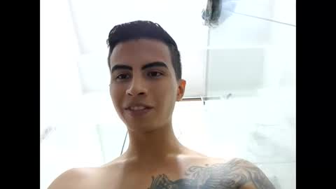 velk_hot1 online show from January 11, 2025, 7:59 pm