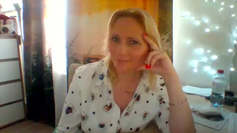 velka_raspberry online show from June 8, 2026, 11:21 am