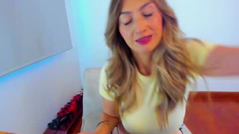 Sara online show from June 27, 2026, 10:59 pm