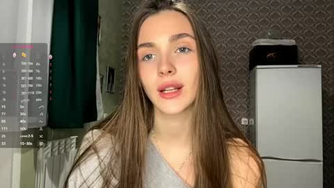 Nia online show from April 15, 2026, 5:09 pm