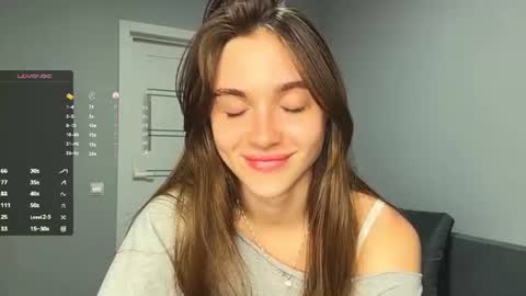 Nia online show from July 15, 2026, 4:12 pm