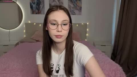 Snapshot of velveetaa chatting on March 31, 2026, 9:10 am velveetaa online show from March 31, 2026, 9:10 am