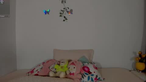 Snapshot of velvet_00 chatting on February 1, 2026, 8:46 am velvet_00 online show from February 1, 2026, 8:46 am