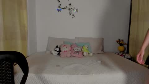 Snapshot of velvet_00 chatting on March 24, 2026, 3:22 am velvet_00 online show from March 24, 2026, 3:22 am