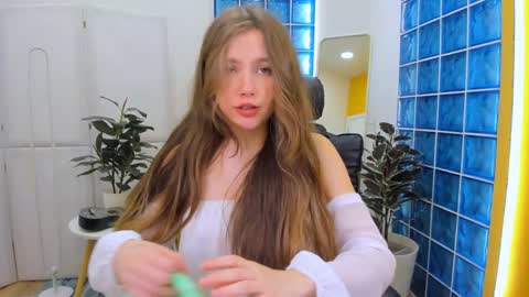 Snapshot of velvet_cherry chatting on January 31, 2025, 4:38 pm velvet_cherry online show from January 31, 2025, 4:38 pm