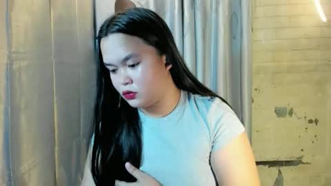 Snapshot of velvet_jess chatting on February 21, 2026, 2:45 am call me jessie online show from February 21, 2026, 2:45 am