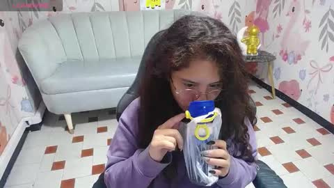 velvet_moon_v online show from February 11, 2026, 1:16 pm