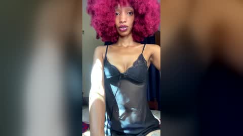 Snapshot of velvetbrownn chatting on April 2, 2026, 6:44 am velvetbrownn online show from April 2, 2026, 6:44 am