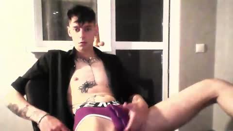 velvetchaossoul online show from July 28, 2026, 7:26 pm