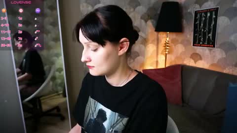 Lily online show from May 24, 2026, 8:58 pm