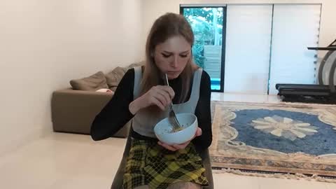 VelvetTGirl online show from February 1, 2026, 12:37 pm