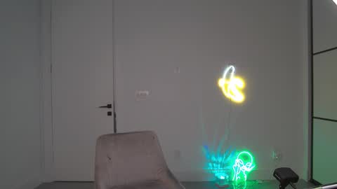 VelvetTGirl online show from April 2, 2026, 3:31 pm