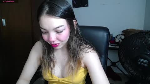 Venelope 3 online show from February 1, 2025, 1:02 am