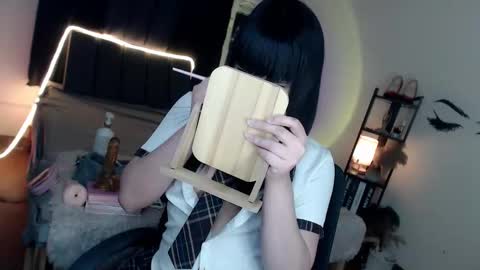 Snapshot of veniceseduction chatting on February 4, 2026, 12:11 pm veniceseduction online show from February 4, 2026, 12:11 pm