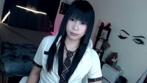 Snapshot of veniceseduction chatting on June 18, 2026, 1:48 pm veniceseduction online show from June 18, 2026, 1:48 pm