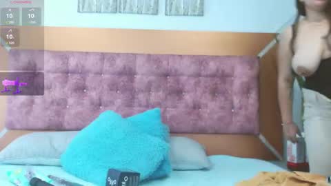 Snapshot of vennuss_89 chatting on January 25, 2025, 2:58 pm venus online show from January 25, 2025, 2:58 pm