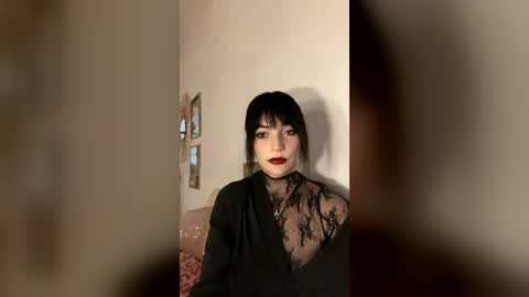 venom_goddess online show from July 3, 2026, 8:26 pm
