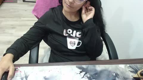 venus496613 online show from May 17, 2026, 5:49 am