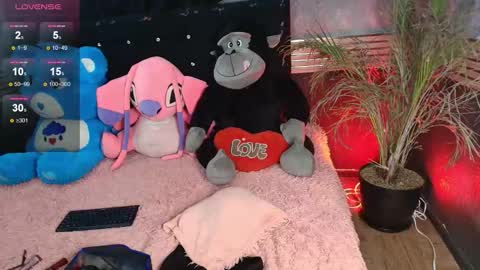 Snapshot of venus_26_ chatting on February 23, 2026, 11:35 pm eva online show from February 23, 2026, 11:35 pm