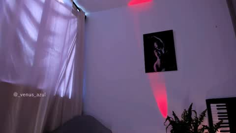 Snapshot of venus_azul chatting on October 2, 2025, 8:16 pm JulietaIndependent Model venus azul online show from October 2, 2025, 8:16 pm