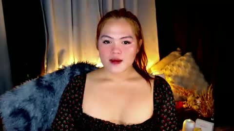 I am Colly Your mystery girl online show from November 16, 2025, 1:33 am