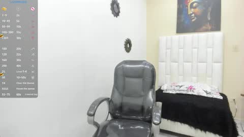 Snapshot of venus_cortez chatting on November 8, 2025, 6:07 pm Venus Cortez online show from November 8, 2025, 6:07 pm