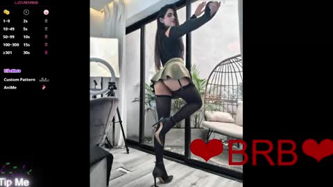 Snapshot of venus_flame chatting on April 21, 2026, 11:27 am VENUS online show from April 21, 2026, 11:27 am