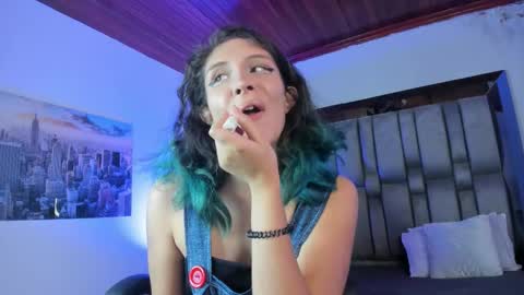 Venus  online show from February 26, 2026, 4:00 am