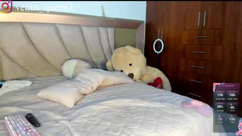 Snapshot of venus_queen_ chatting on March 12, 2025, 12:53 am Ali aka venus p online show from March 12, 2025, 12:53 am