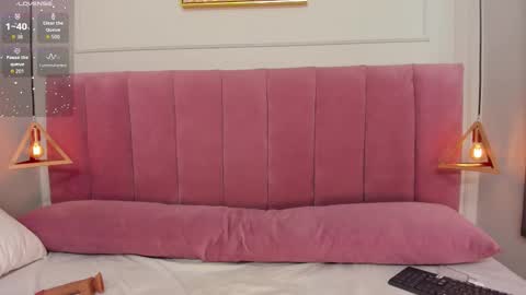 Venus online show from September 29, 2025, 12:21 pm