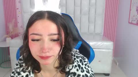 venuss online show from January 6, 2026, 1:26 pm