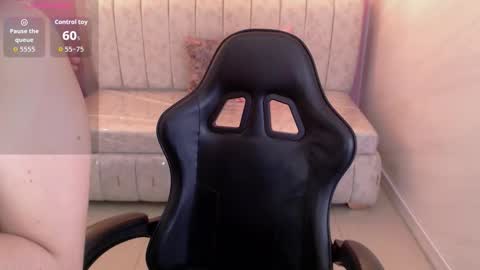 venuss online show from March 20, 2026, 3:11 am