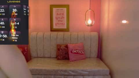 venuss online show from March 31, 2026, 3:08 am