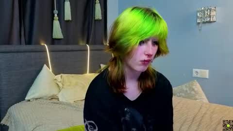 Snapshot of veolatownson chatting on October 13, 2025, 8:31 pm Erica online show from October 13, 2025, 8:31 pm