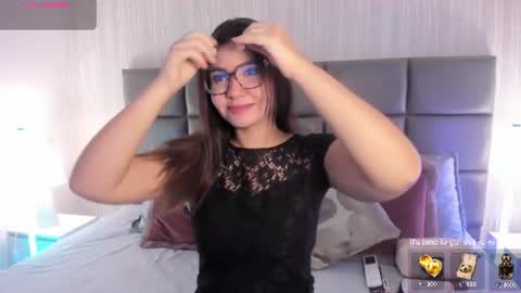 Snapshot of vera_price_ chatting on June 19, 2026, 1:04 pm Vera online show from June 19, 2026, 1:04 pm