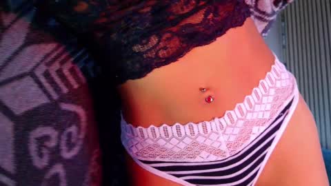 Snapshot of verhona_vlad chatting on February 5, 2025, 12:17 pm verhona_vlad online show from February 5, 2025, 12:17 pm