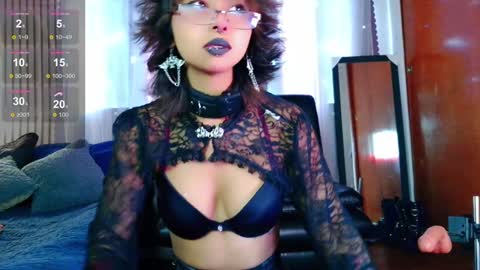 Snapshot of verhona_vlad chatting on February 8, 2025, 1:11 pm verhona_vlad online show from February 8, 2025, 1:11 pm
