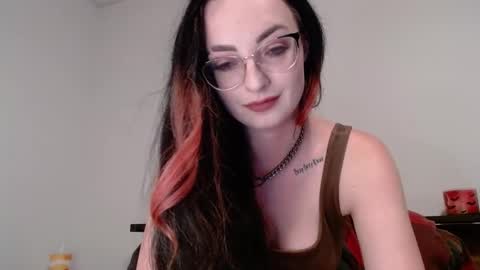 Snapshot of vero495065 chatting on September 28, 2025, 12:16 am vero495065 online show from September 28, 2025, 12:16 am