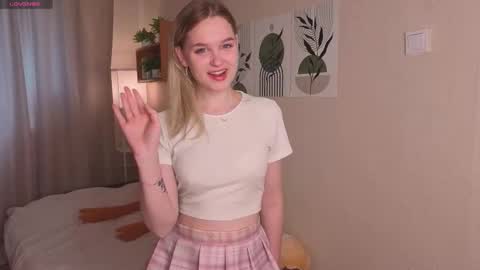 Snapshot of verocat chatting on September 19, 2025, 6:26 am Veronica online show from September 19, 2025, 6:26 am