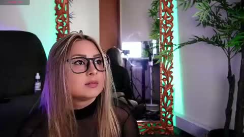 Snapshot of veroni_k99 chatting on June 9, 2026, 7:36 pm vero online show from June 9, 2026, 7:36 pm