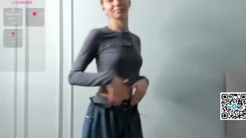 Anny online show from July 24, 2026, 10:13 am