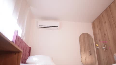 Veronica online show from March 3, 2026, 2:56 pm