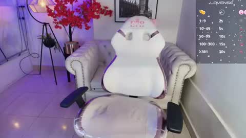 Snapshot of veronica_miiller chatting on July 9, 2026, 7:51 pm veronica online show from July 9, 2026, 7:51 pm