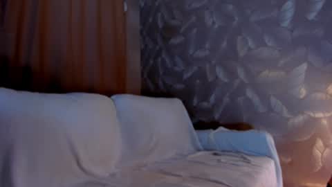 Snapshot of veronica_sland chatting on December 27, 2024, 12:07 am Veronica online show from December 27, 2024, 12:07 am