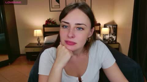 Veronica online show from July 7, 2026, 8:07 am